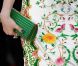 Fan Bingbing rend un vibrant hommage à l'Asie dans sa robe bustier blanche aux imprimés floraux et colorés signée Christopher Bu lors du 65ème Festival de Cannes, le 16 mai 2012.