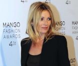 Kate Moss, ultra chic en total look black, assistait à la 4ème cérémonie des Mango Awards à Barcelone. Le 30 mai 2012.