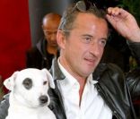 Christophe Dechavanne en août 2007 avec Adeck à Paris