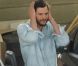 Ashton Kutcher sur le tournage de  Jobs , le 30 mai 2012 à Los Angeles.