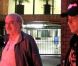 Terrence Malick filmé involontairement par  TMZ  à Hollywood le 9 juin 2012, alors que Benicio Del Toro était interrogé