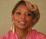Mary J. Blige en juin 2012 à Londres.