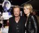 Johnny Hallyday célèbre son anniversaire avec Laeticia et ses proches sur la péniche  Le Salon sur l'eau , à Paris, le 15 juin 2012.