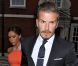David et Victoria Beckham se rendent dans la boutique Roland Mouret dans le quartier de Mayfair pour l'anniversaire de Simon Fuller. Londres, le 9 juillet 2012.