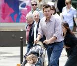 Jason Bateman, son épouse Amanda Anka, et leur fille Francesca