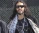 Russell Brand à la sortie des Alcooliques Anonymes, à Los Angeles, le 10 juillet 2012.