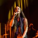Alanis Morissette : Angélique pour Guardian, premier clip après bébé