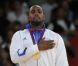 Teddy Riner savoure avec sa famille, ses fans et ses amis son titre olympique obtenu lors des Jeux olympiques de Londres le 3 août 2012