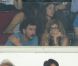 Michaël Youn et Isabelle Funaro dans les tribunes du Parc des Princes le 11 août 2012 pour la rentrée du Paris Saint-Germain en Ligue 1, tenu en échec (2-2) par Lorient lors de la 1e journée de championnat.