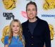 Kristen Bell et Dax Shepard le 27 juin 2012 à Los Angeles