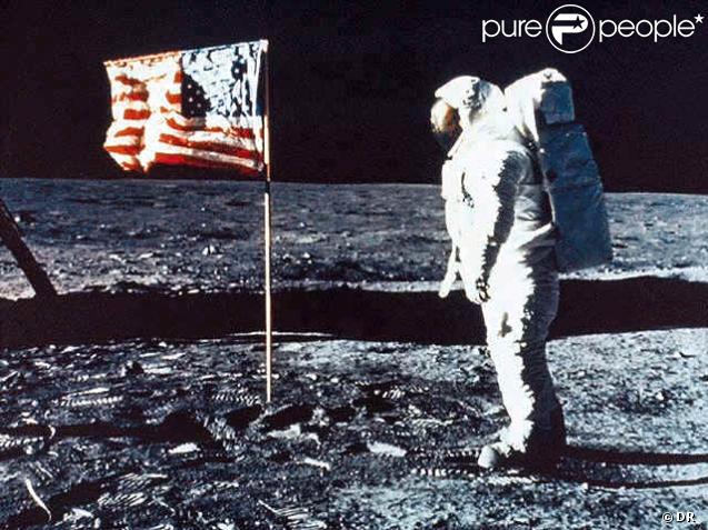 Les premiers pas de Neil Armstrong sur la lune, le 20 juillet 1969.