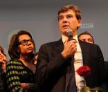 Audrey Pulvar et Arnaud Montebourg à Paris, le 9 octobre 2011.