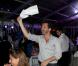Edouard Baer à l'occasion d'une soirée caritative pour l'association Les Puits du Désert, au domaine de Bertaud-Belieu, au coeur de presqu'île de Saint-Tropez, le 30 août 2012.