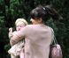 Lily Allen assiste au mariage de son amie, la top model Mary Charteris, à Gloucestershire, en Angleterre, le samedi 1er septembre 2012.