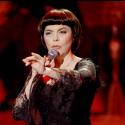 Pussy Riot : Mireille Mathieu réclame ''l'indulgence'' en dépit du ''sacrilège''