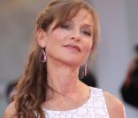 Isabelle Huppert, superbe princesse de 59 ans, lors de la présentation de La Bella Addormentata à la Mostra de Venise, le 5 septembre 2012.