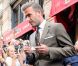 David Beckham quitte le restaurant Balthazar dans le quartier de SoHo, après y avoir déjeuné avec sa femme Victoria Beckham et leur fille Harper. New York, le 9 septembre 2012.