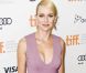 Naomi Watts sexy à la première de  The Impossible  au Festival de Toronto (TIFF) le 8 septembre 2012.