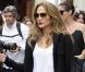 Jennifer Lopez en pleine séance shopping à New York. Le 11 septembre 2012.