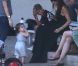 Victoria Beckham, entourée de ses enfants, assiste à l'entraînement de foot de ses trois fils, le samedi 29 septembre 2012 à Los Angeles.