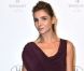Clotilde Courau, stylée dans une combinaison violette aubergine, assiste à la soirée anniversaire de Vionnet à l'hôtel Salomon de Rothschild. Paris, le 30 septembre 2012.