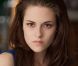 Kristen Stewart et Robert Pattinson dans la saga  Twilight. 