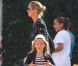 Heidi Klum, à la célèbre ferme aux citrouilles de 'Mr. Bones Pumpkin Patch', s'amuse avec ses enfants Leni, Henry, Johan, Lou et son compagnon Martin Kristen, à West Hollywood le 6 Octobre 2012.