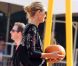 Heidi Klum, à la célèbre ferme aux citrouilles de 'Mr. Bones Pumpkin Patch', s'amuse avec ses enfants Leni, Henry, Johan, Lou et son compagnon Martin Kristen, à West Hollywood le 6 Octobre 2012.