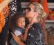 Heidi Klum, à la célèbre ferme aux citrouilles de 'Mr. Bones Pumpkin Patch', s'amuse avec ses enfants Leni, Henry, Johan, Lou et son compagnon Martin Kristen, à West Hollywood le 6 Octobre 2012.