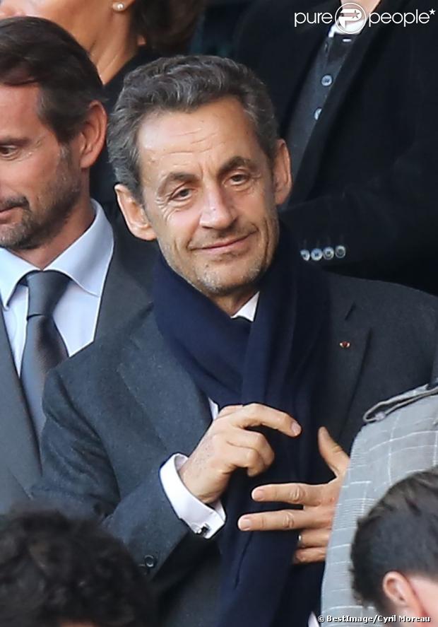 955979-nicolas-sarkozy-people-au-match-de-620x0-3.jpg