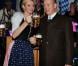 Le prince Albert de Monaco, parrain de l'événement, et la princesse Charlene de Monaco inauguraient dimanche 14 octobre 2012 la 7e édition de l'Oktoberfest en principauté, au Café de Paris et en habits traditionnels bavarois.