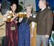 La princesse Charlene de Monaco a levé sa chope avec le prince Albert, parrain de l'événement, lors de l'inauguration de la 7e Oktoberfest de Monaco, le 14 octobre 2012 au Café de Paris.