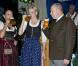 La princesse Charlene de Monaco a levé sa chope avec le prince Albert, parrain de l'événement, lors de l'inauguration de la 7e Oktoberfest de Monaco, le 14 octobre 2012 au Café de Paris.