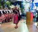 La princesse Charlene de Monaco a levé sa chope avec le prince Albert, parrain de l'événement, lors de l'inauguration de la 7e Oktoberfest de Monaco, le 14 octobre 2012 au Café de Paris.