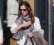 Jennifer Garner fait du shopping chez Isabel Marant avant de poser devant un fleuriste à Paris, le 16 octobre 2012