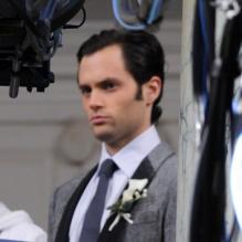 Le séduisant Penn Badgley sur le tournage de la dernière saison de Gossip Girl à New York, le 16 octobre 2012