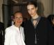 L'auteur Danielle Steel et sa fille Vanessa Traina au défilé Christian Dior haute couture automne-hiver 2013 à Paris. Le 2 juillet 2012.