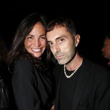 Inés Sastre et Giambattista Valli au Bal Jaune, organisé par la Fondation d'Entreprise Ricard à l'occasion de la FIAC, à Paris, le 19 octobre 2012.