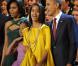 Sasha et Malia Obama, lookées pour soutenir leur papa en décembre 2011