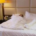 Qui veut épouser mon fils? 2: Jacuzzi, demande en mariage, les fils ont choisi