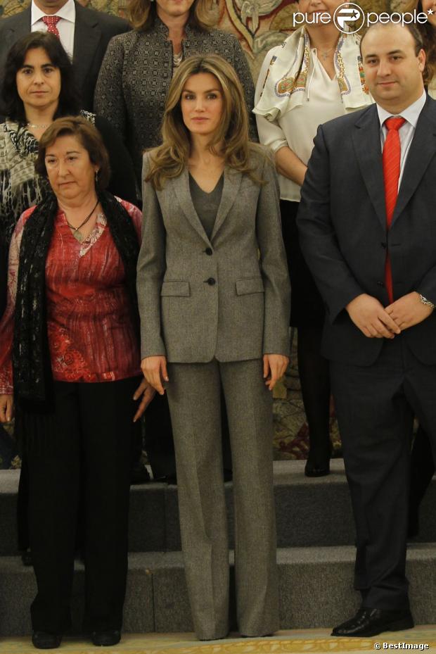 AGENDA PERSONAL DE LA PRINCESA LETIZIA Nº (2) - Página 63 1021544-la-princesse-letizia-d-espagne-lors-620x0-1