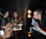 Jean-Louis Aubert, Zaz et Garou à l'after-show des Enfoirés qui s'est déroulée dans une chaude ambiance Chez Castel, à Paris, le 28 janvier 2012.