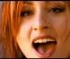 Alexandra dans le clip de Toutes les femmes de ta vie des L5
