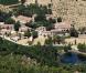 Vue aérienne du château de Miraval dans le Var appartennant à Angelina Jolie et Brad Pitt depuis 2008