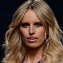 Karolina Kurkova : Top model ultrasexy pour inaugurer la Fashion Week de Milan