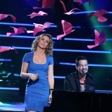 <span>Exclu - <span>Lorie</span> et Emmanuelle Moire à l'enregsitrement de l'émission "Samedi, on chante Jean-Jacques <span>Goldman</span>" pour TF1, à Paris le 17 décembre 2012.</span>