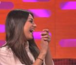 Mila Kunis charmée et hilare : Le chanteur Olly Murs voulait un bébé avec elle !