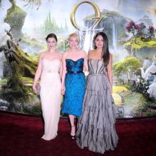 Rachel Weisz, Michelle Williams and Mila Kunis à la première du Monde Fantastique d'Oz à Londres, le 28 février 2013.