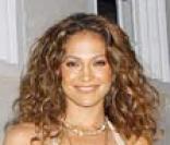 jennifer Lopez le jour de l'inaugarion de son restaurant Madre's a Los Angeles le 27 Decembre 2004