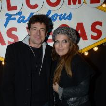 Patrick Bruel et Hélène Ségara lors de la soirée Welcome to Fabulous LAS VEGAS à Paris, le 9 avril 2013. La capitale mondiale du divertissement s'est installée à l'espace Tilsitt, à deux pas des Champs Elysées pour une soirée exceptionnelle, pour promouvoir la magie et les shows de la nouvelle saison.
